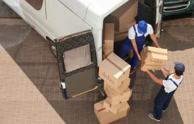 Movers & Packers